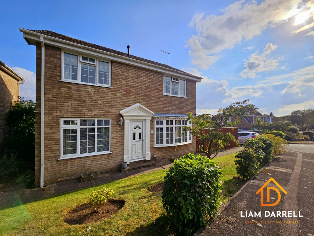 4-bed detached on Shelton Avenue, East Ayton, Scarborough, North Yorkshire, £275,000