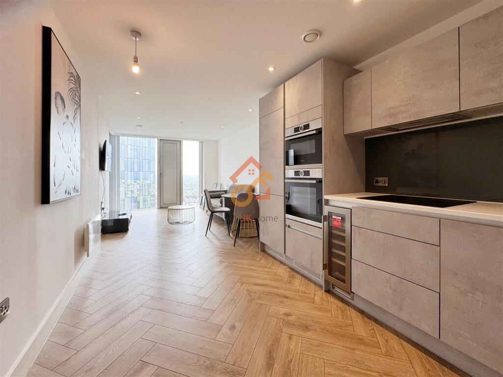 1-bed flat on Elizabeth Tower, 141 Chester Road, Manchester M15, £330,000