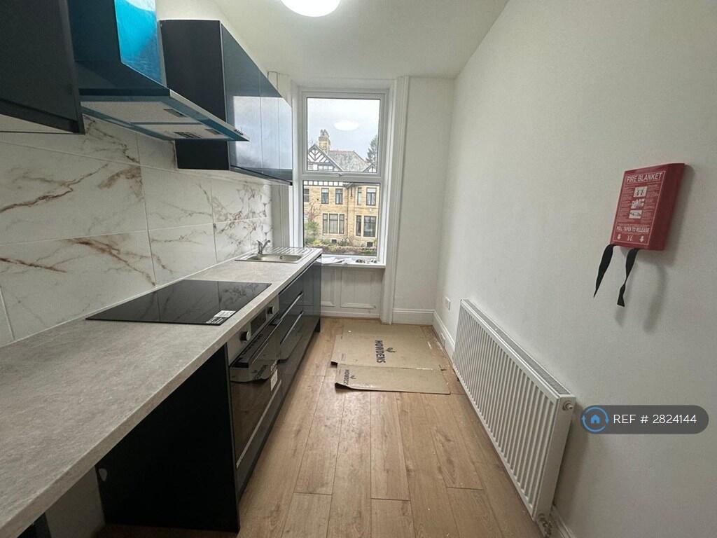 Additional image 7 of Park View Road, Bradford, BD9