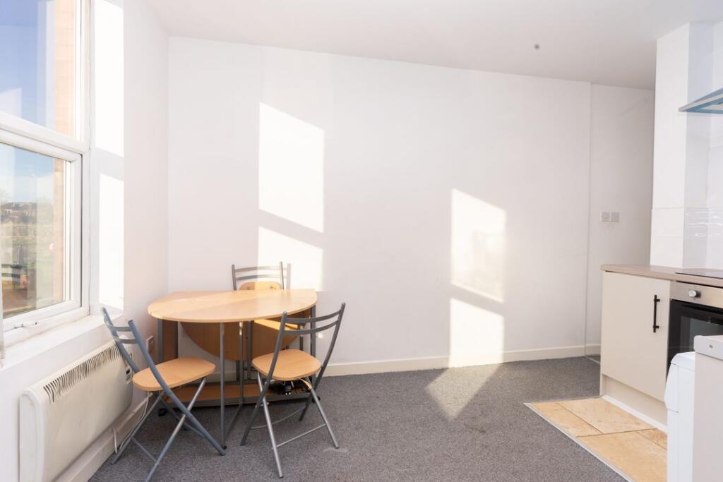 Apartment in Liverpool - View 2
