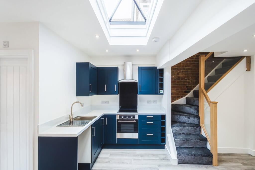 Main image of property: Belle Vue Road, Old Town, Swindon, SN1 3HN