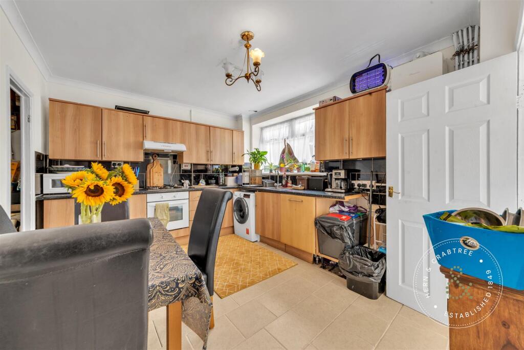 Michaelston Court, Pyle Road, Caerau, Cardiff photo 4