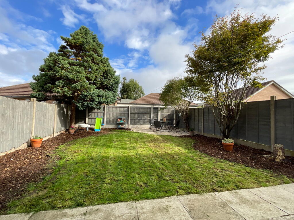 House in Preston - View 2