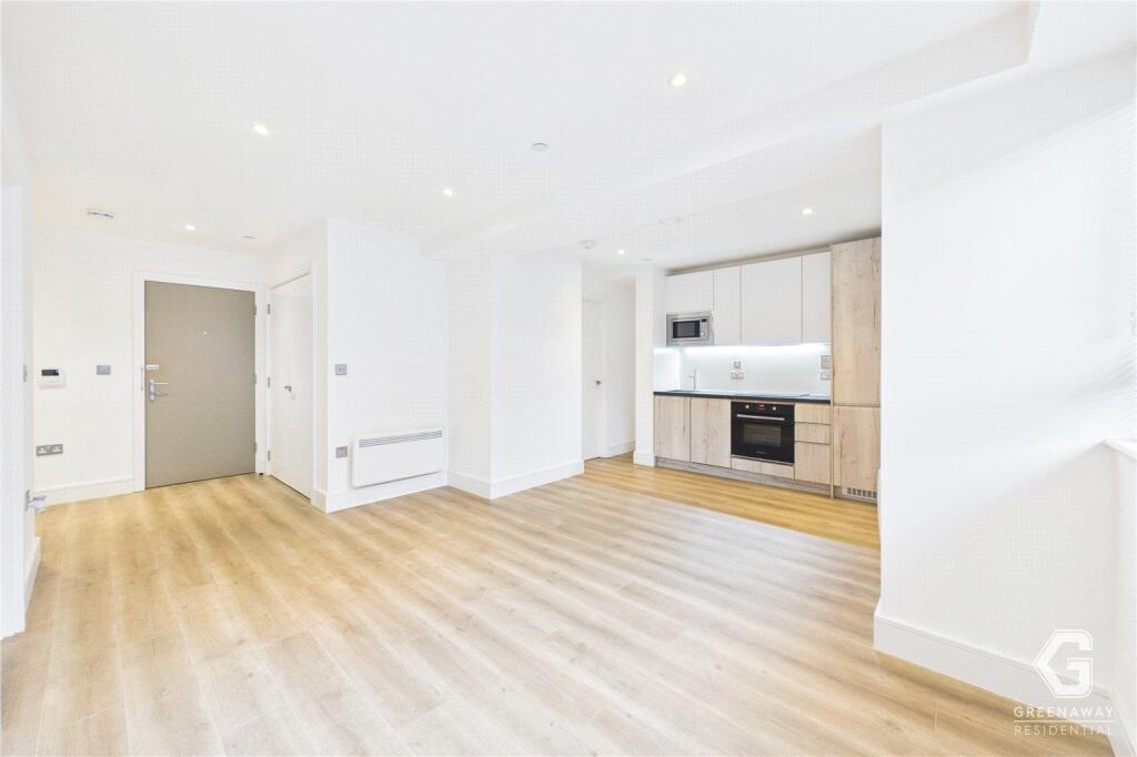Apartment in Redhill - View 2