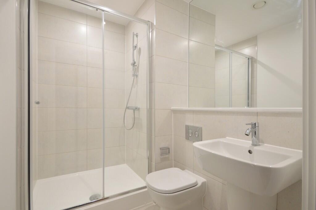 Apartment in Bristol - View 5