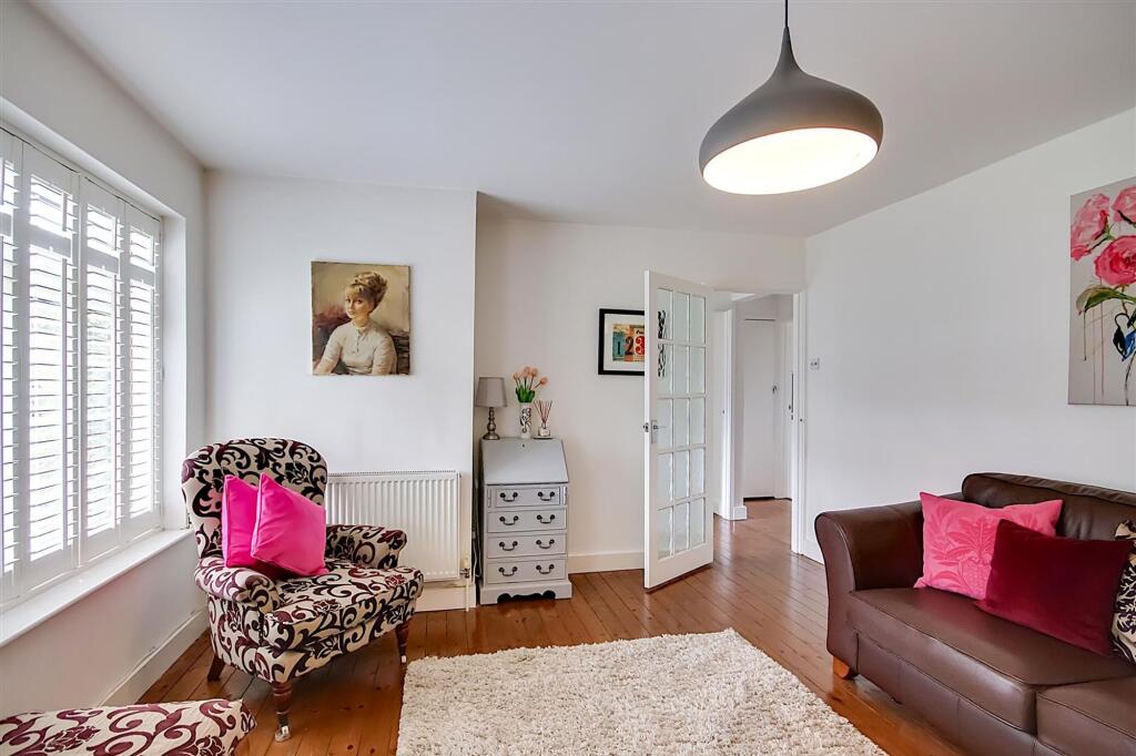 Gaisford Close, Worthing, BN14 photo 4