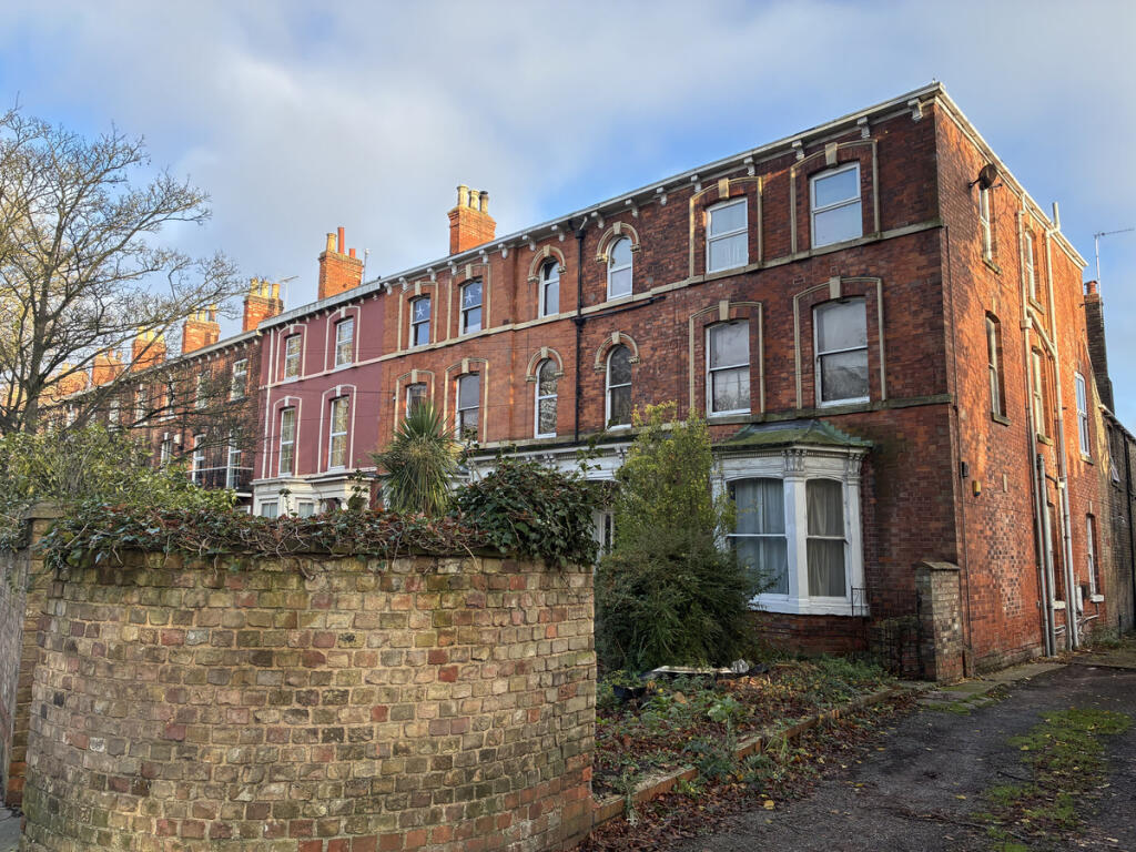 Main image of property: Bargate, Grimsby, DN34