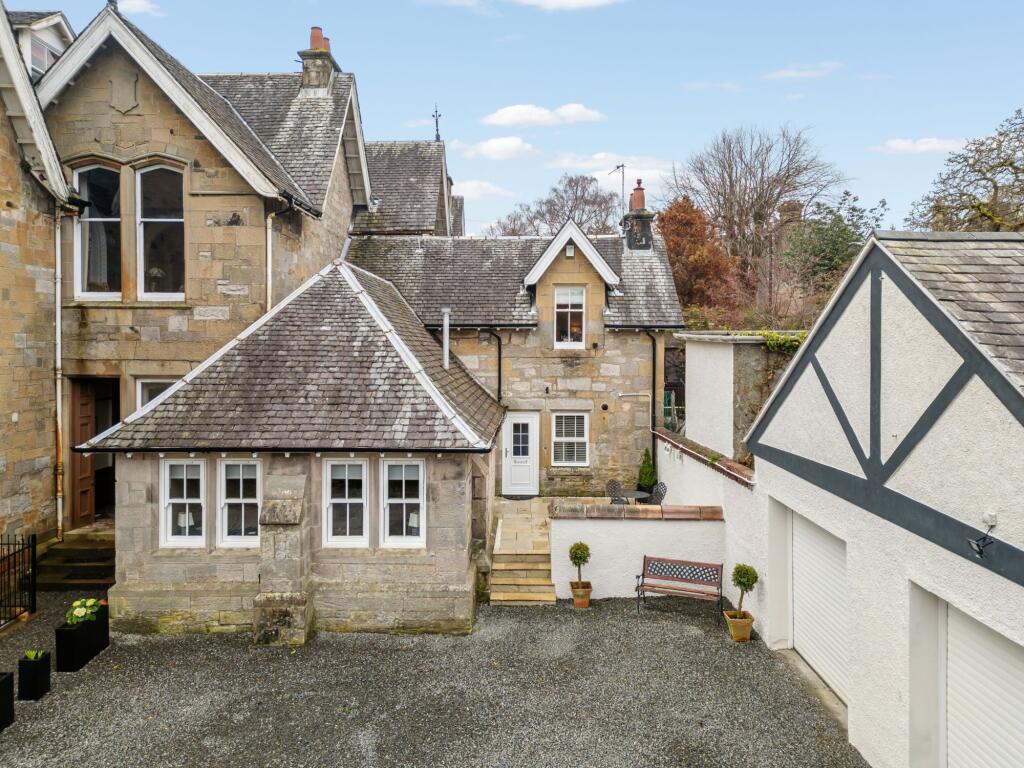 Main image of property: Towerhill Cottage, 46a George Street, Helensburgh, G84 7EU