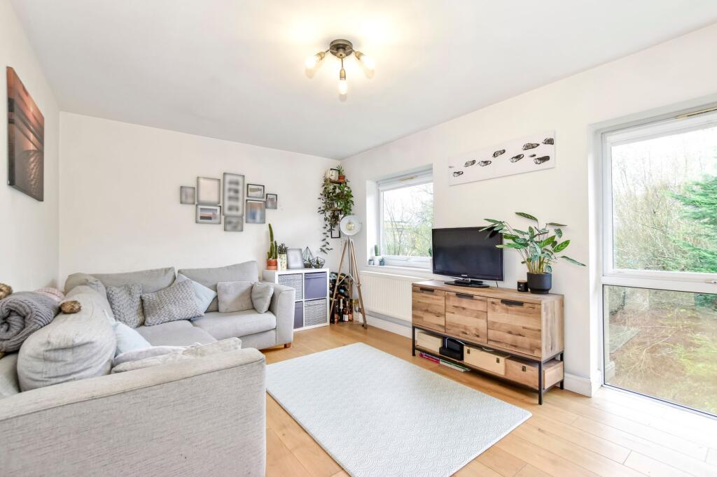 Main image of property: Riverside Close, Kings Langley, WD4