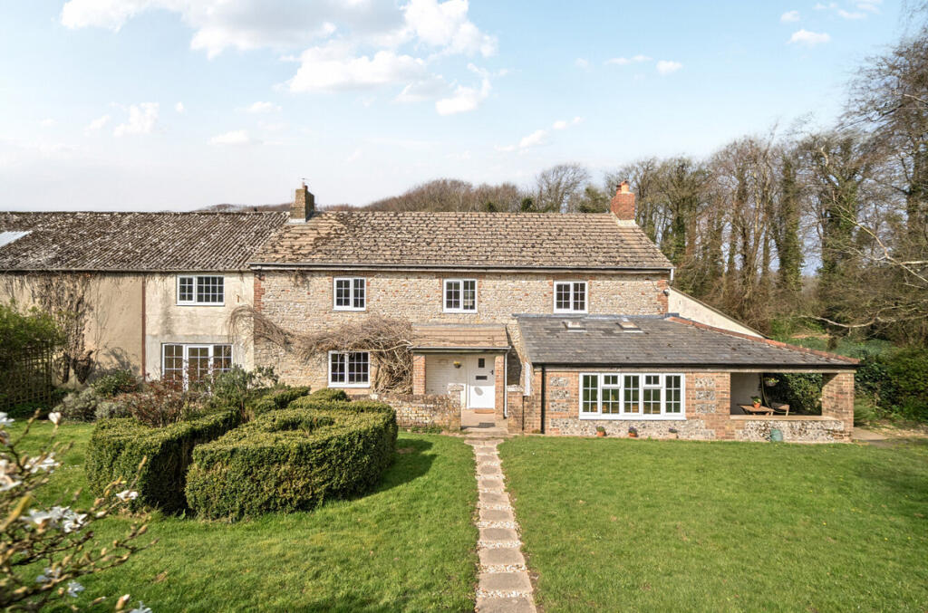 Main image of property: Bradford Peverell, Dorchester, DT2 9