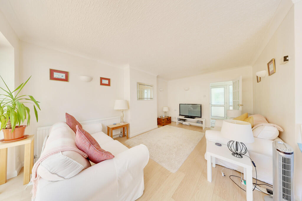 House in London, London Borough of Bromley - View 2
