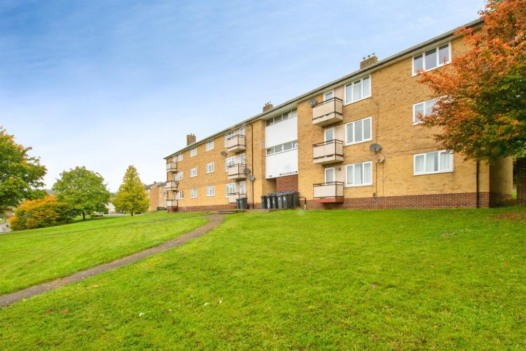 Apartment in Salisbury - View 2