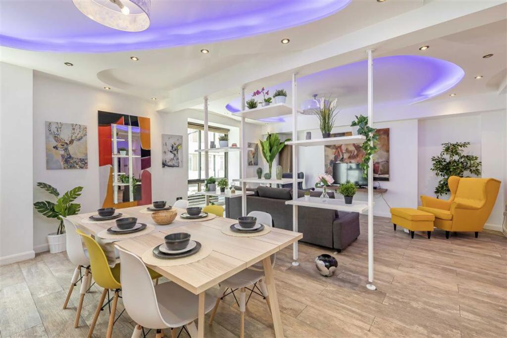 Main image of property: Porchester Gate, Bayswater