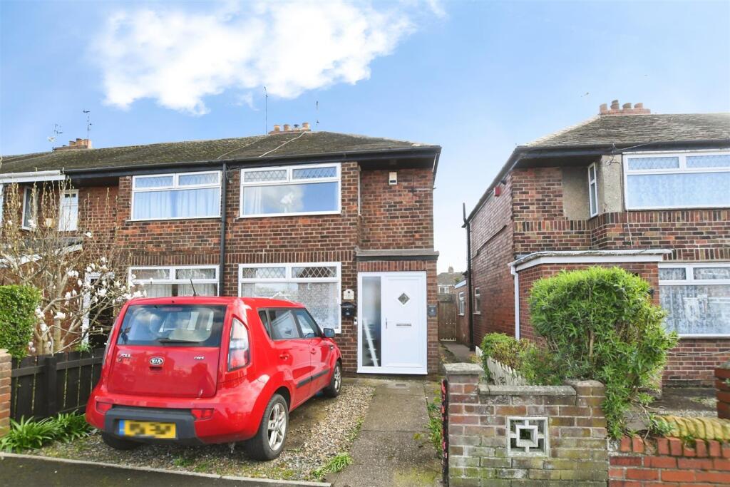 Main image of property: Welwyn Park Avenue, Hull