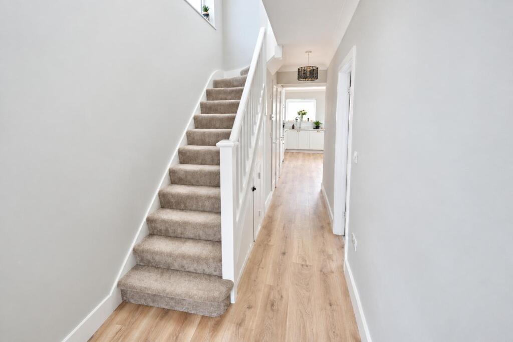 House in Hatfield, Hatfield Garden Village - View 5