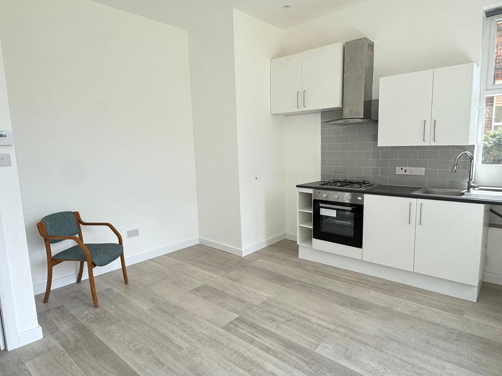 Main image of property: Aldrington Road, London, SW16 1TH