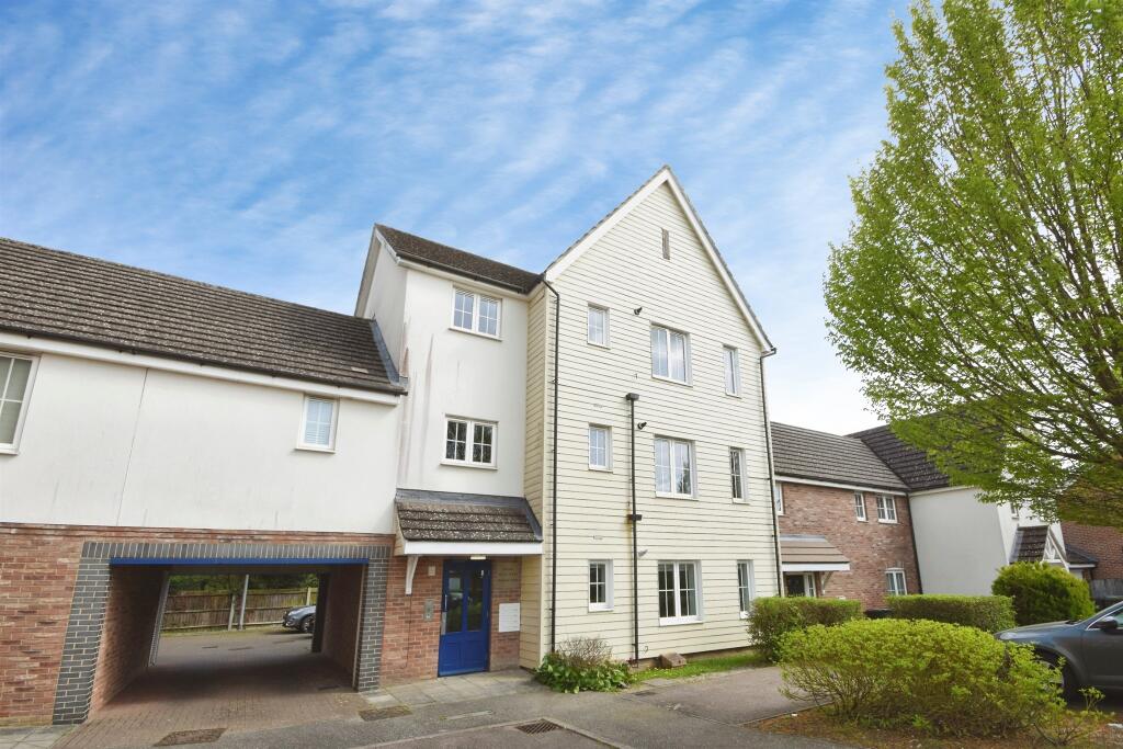 Main image of property: Mortymer Close, Little Canfield, Dunmow