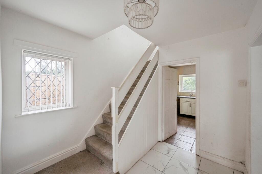 House in Rotherham, South Yorkshire - View 3