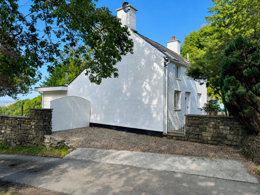 House in Llandudno - View 2