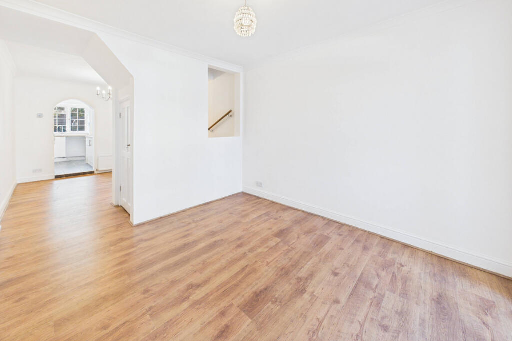 House in Dacorum, Boxmoor - View 5