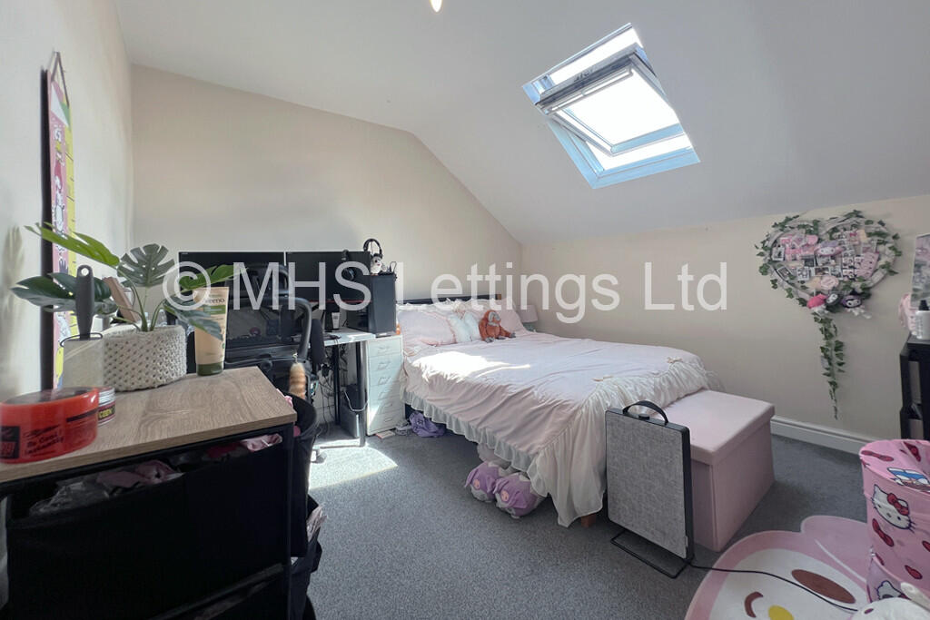 House in Leeds - More