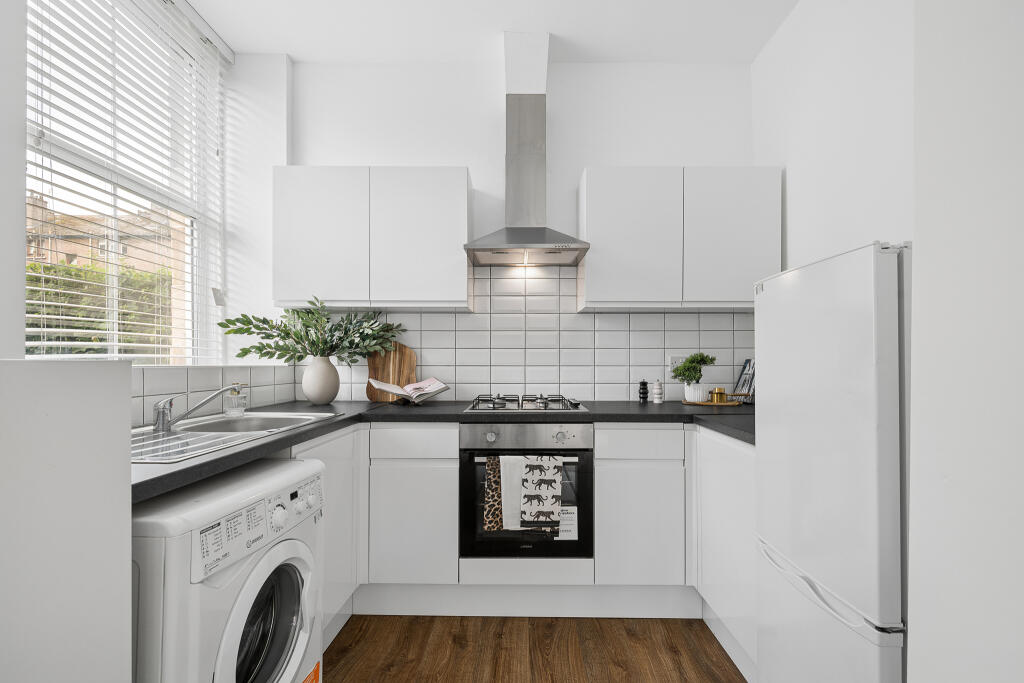 Apartment in Glasgow, Bellgrove, Dennistoun - More