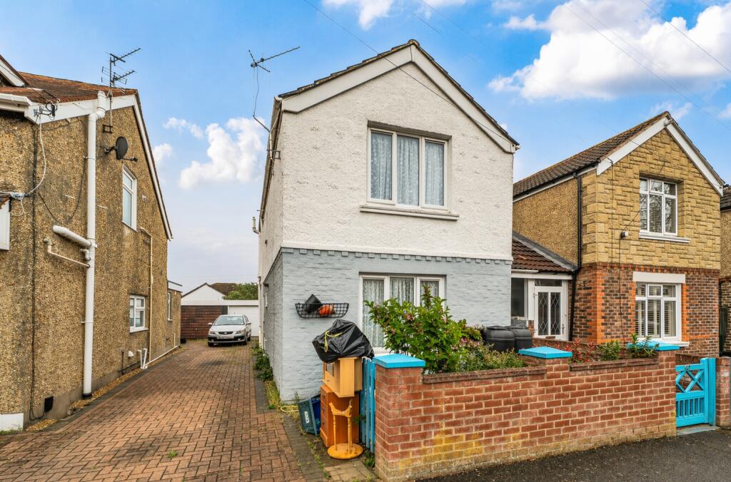 Main image of property: Oval Gardens, Gosport, Hampshire, PO12
