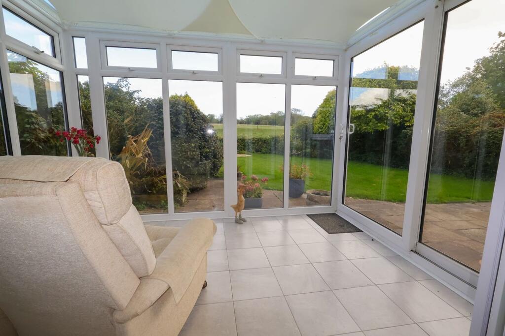 House in Llantwit Major, West Camp - More