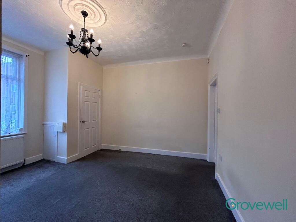 House in Oldham - View 4