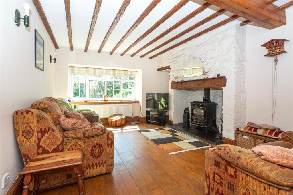 Pentraeth, Isle of Anglesey, LL75 photo 3