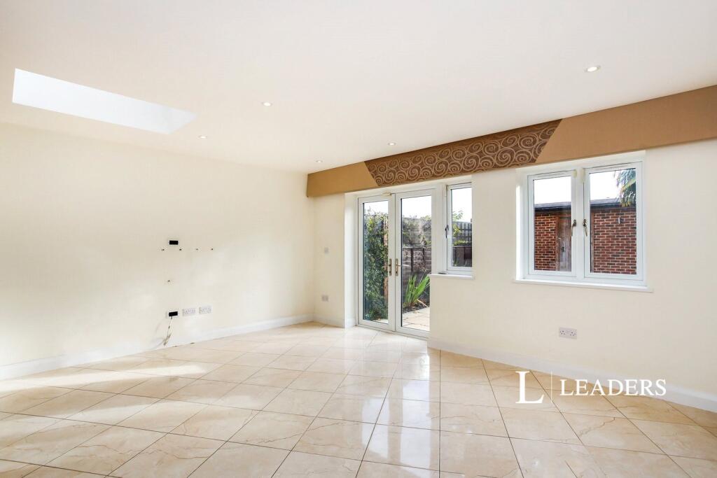 London Road, Ditton, Aylesford photo 4