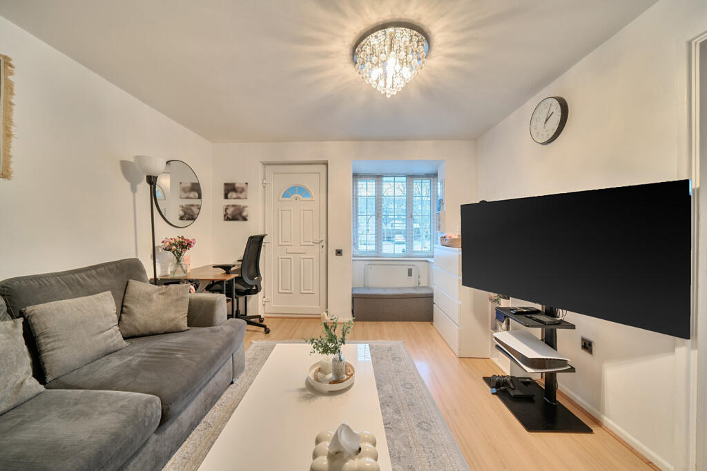House in London - View 3