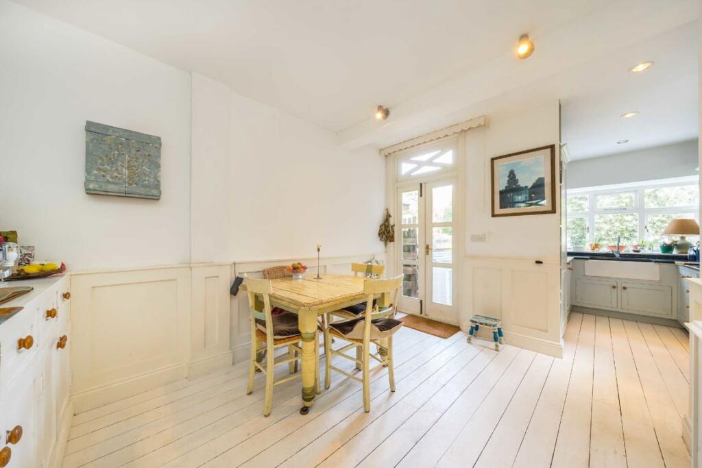 House in London - View 4