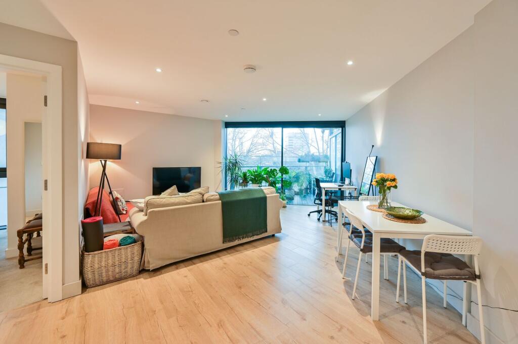 Main image of property: Churchyard Row, Kennington, London, SE11