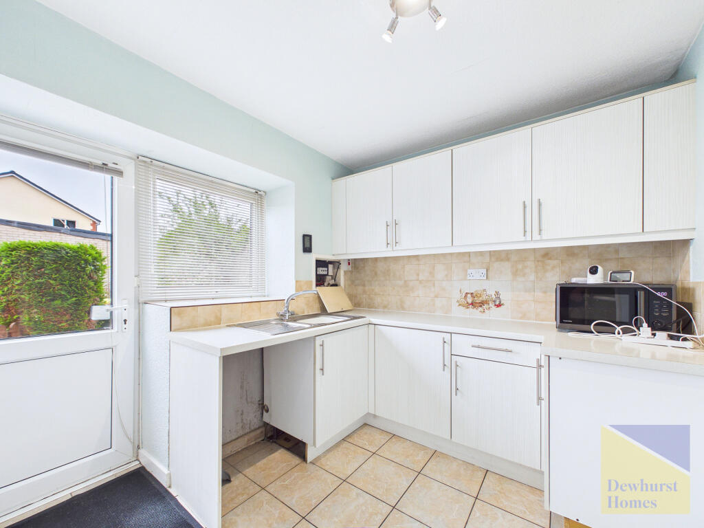Apartment in Preston - More