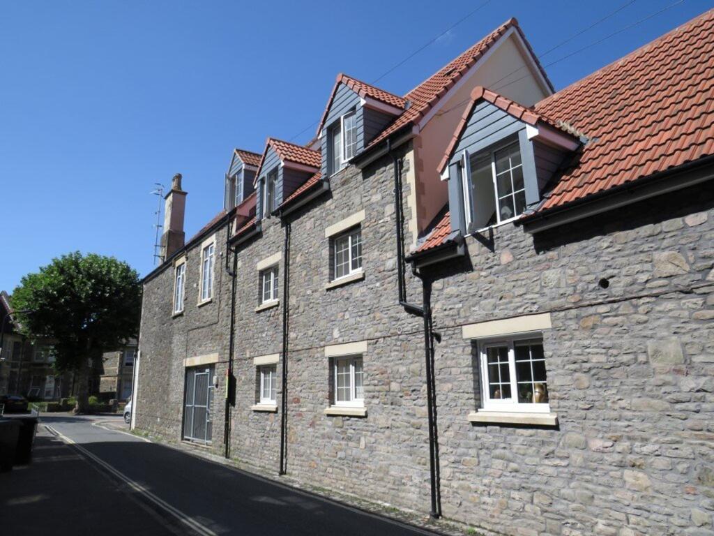 Main image of property: Totterdown, Cemetery Road, BS4