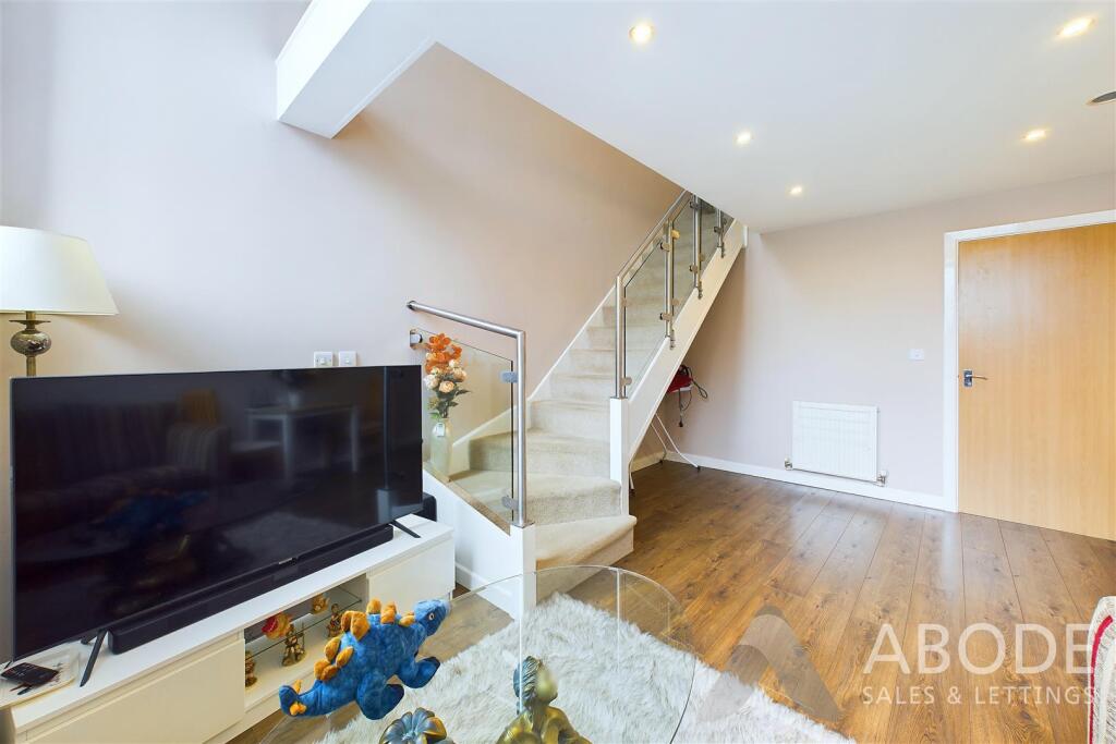 St James Court, Grants Yard, Burton-On-Trent DE14 1BD - View 4