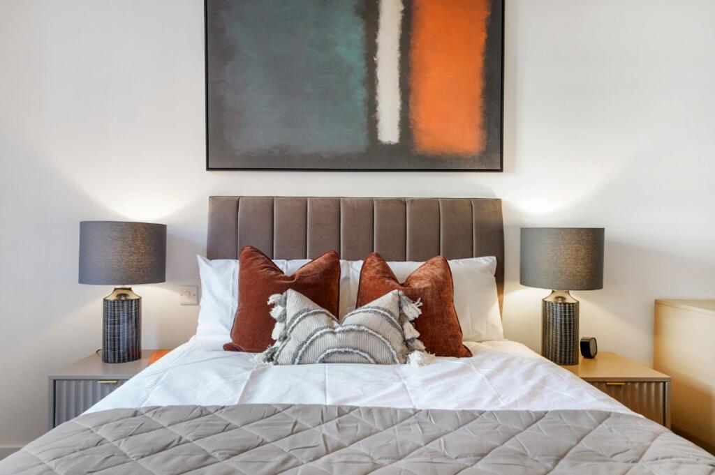 Additional image 38 of Sherlock Quarter, 36 Sherlock Street, B5