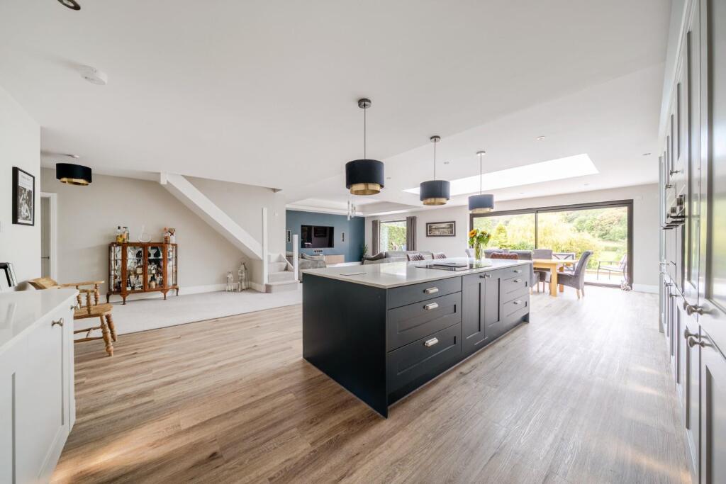 House in Sheffield - View 5