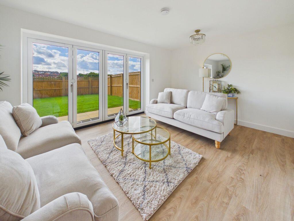 House in York - View 4