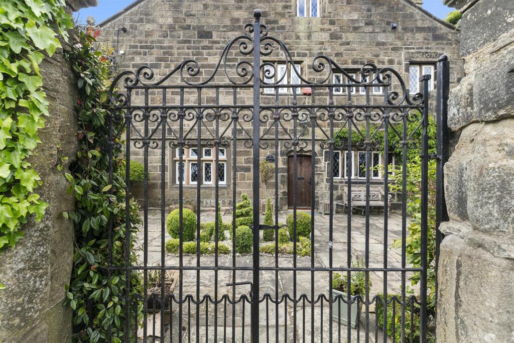 Additional image 53 of Eldwick Hall, High Eldwick