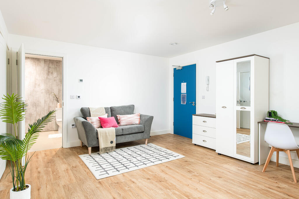 Apartment in Bristol, Bedminster - View 5