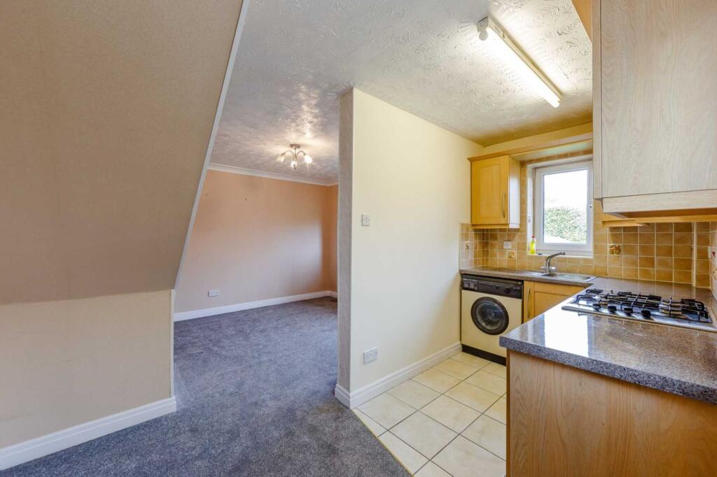House in Leeds, Blackgates, West Ardsley - View 4