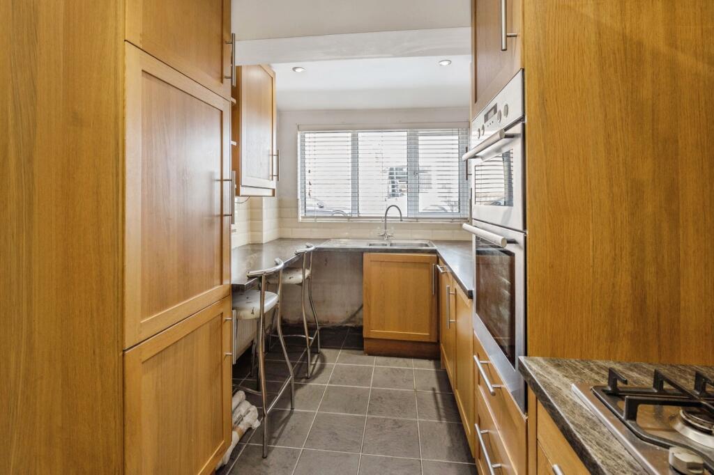 Main image of property: Whinhams Way, Billericay, Essex, CM12