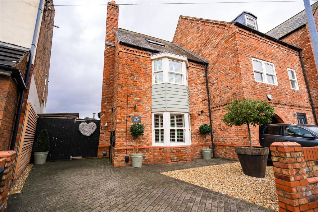 Main image of property: Yarra Road, Cleethorpes, Lincolnshire, DN35