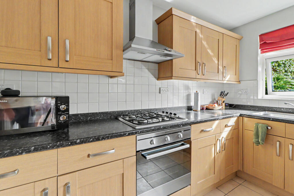 House in Stevenage - More