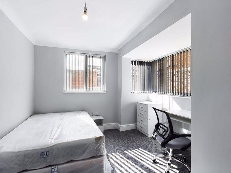 House in Stockton-on-Tees - View 3