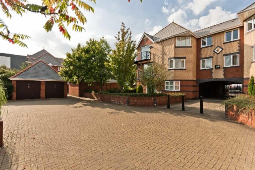 Main image of property: Winnipeg Quay, Grain Wharf, Salford, M50