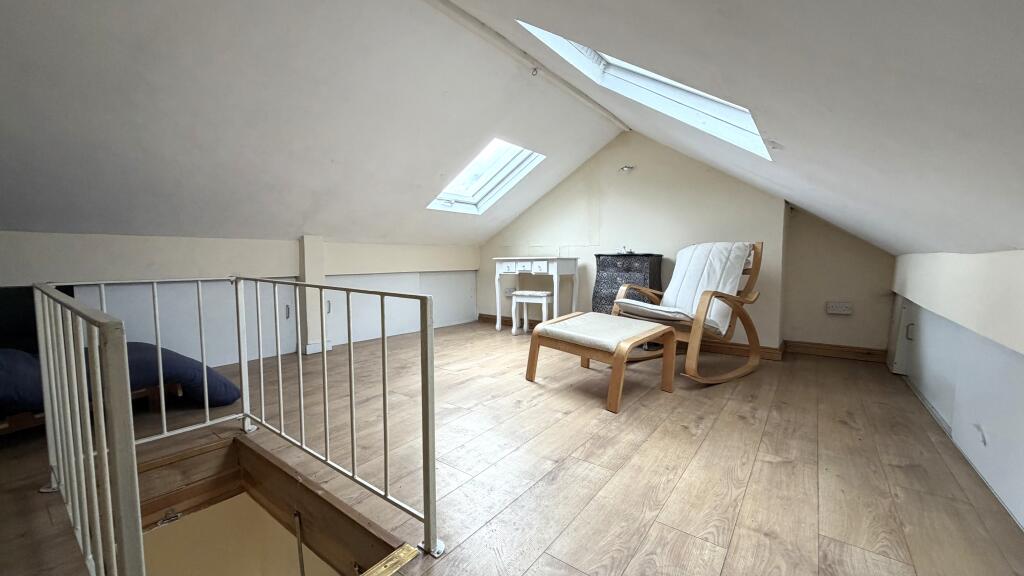 House in Manchester, Belle Vue - View 4