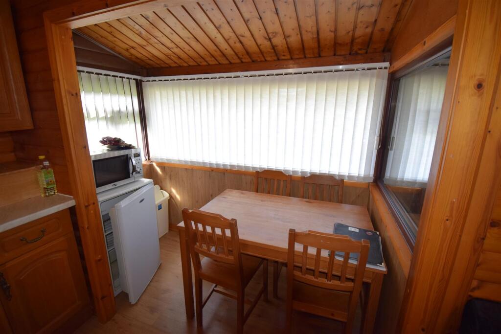 Ring Road Round Trawsfynydd Holiday Village, Bronaber photo 4